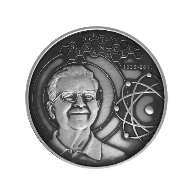 Oktay Sinanoğlu - Dünya Bilim İnsanları Serisi No:2